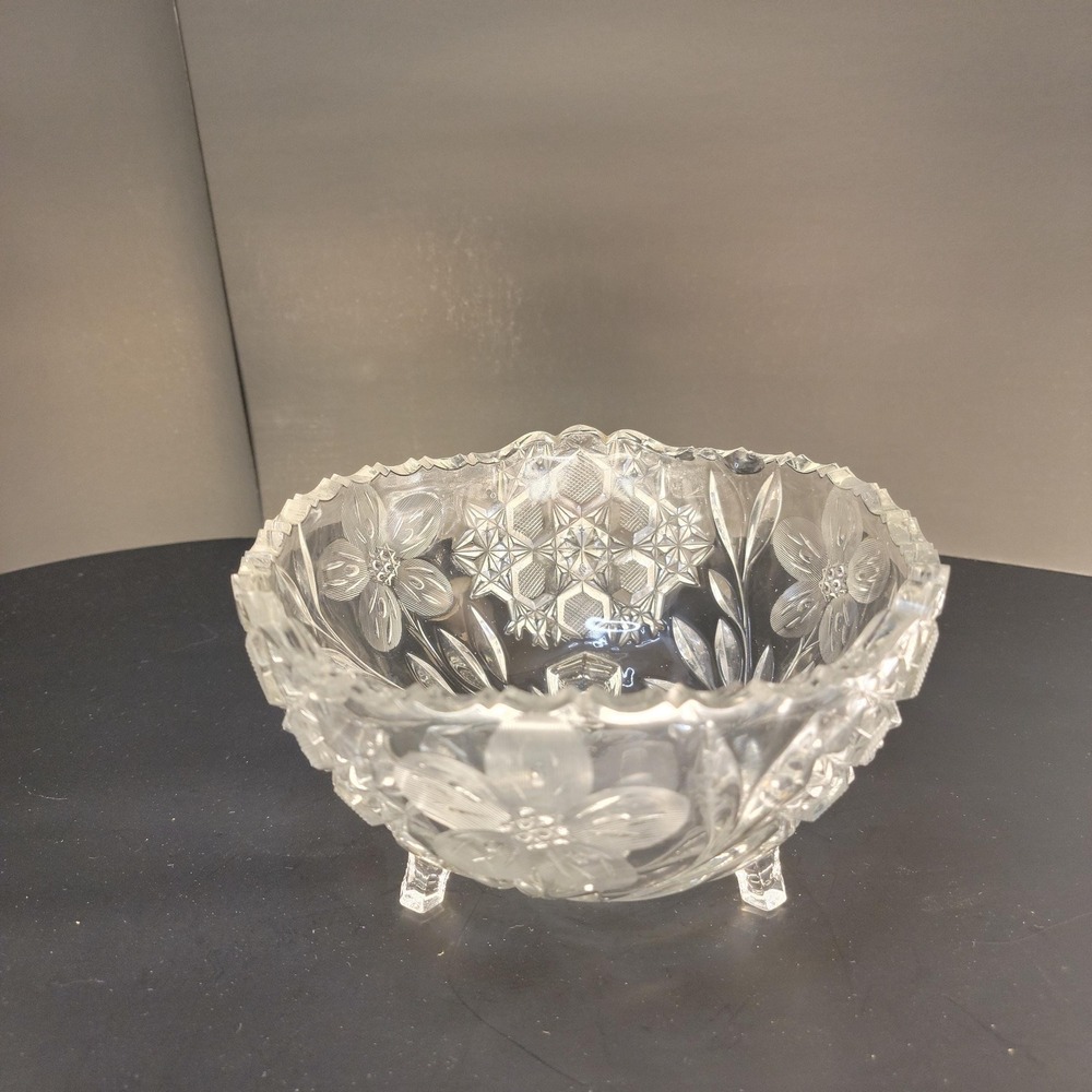 Vintage 3 Footed Cut Crystal Bowl Floral Intaglio Starburst Candy Dish